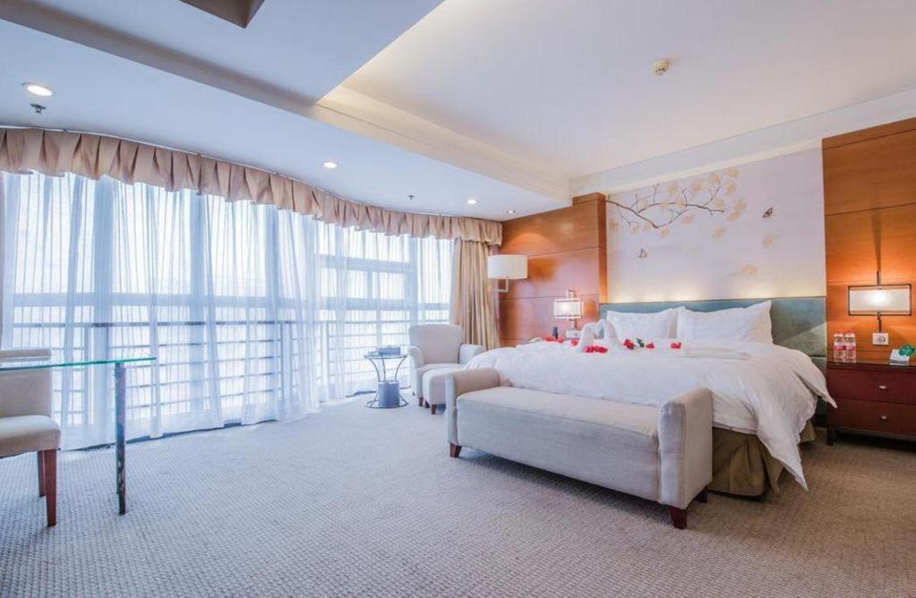 Linyi Blue Horizon Intenational Hotel Εξωτερικό φωτογραφία