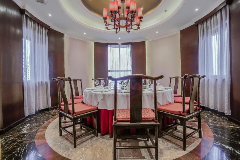 Linyi Blue Horizon Intenational Hotel Εξωτερικό φωτογραφία